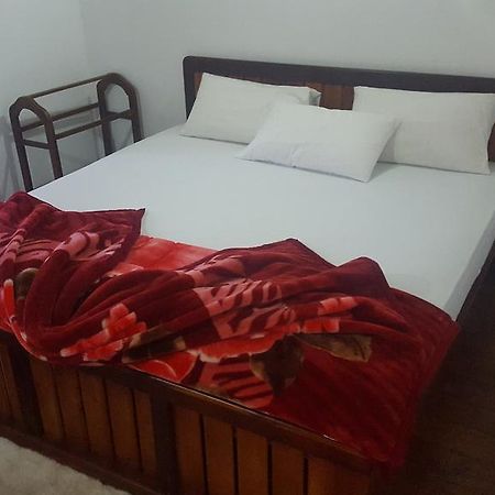 Hotel Eranga Guest Nuwara Eliya Esterno foto