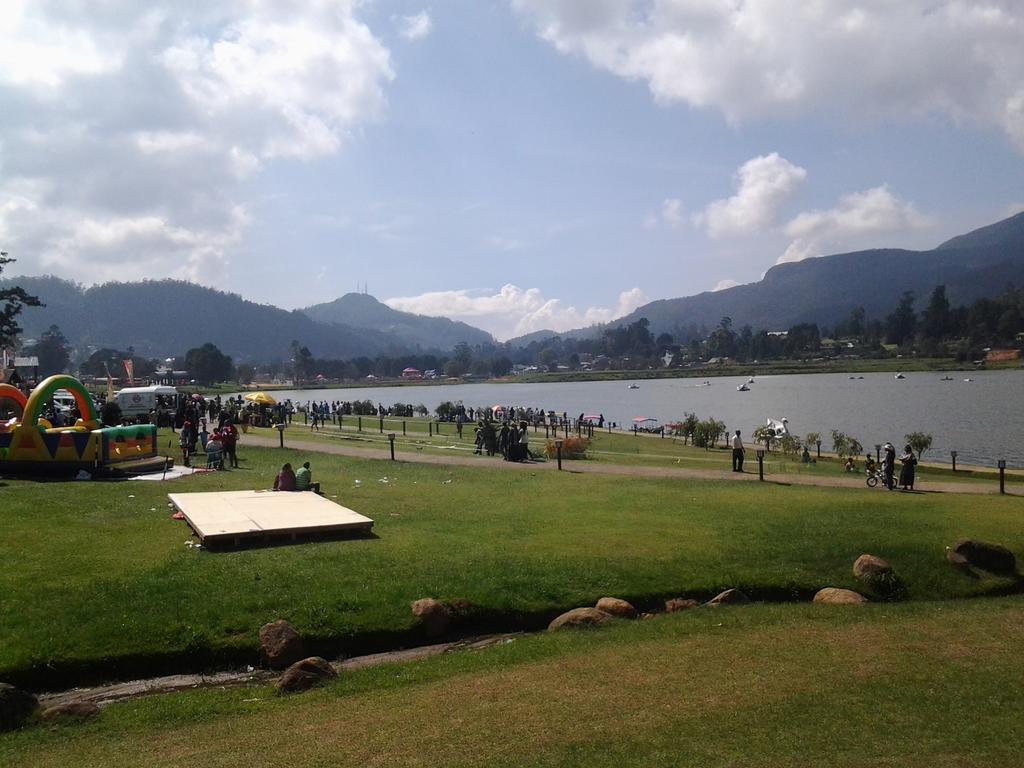 Hotel Eranga Guest Nuwara Eliya Esterno foto