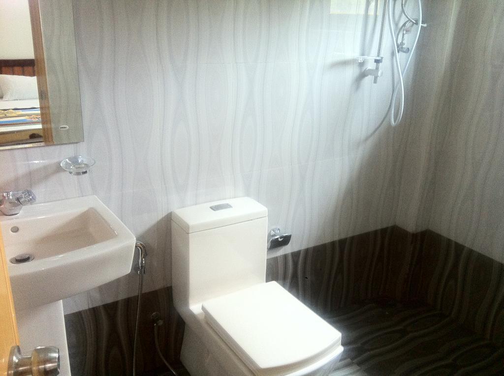 Hotel Eranga Guest Nuwara Eliya Esterno foto