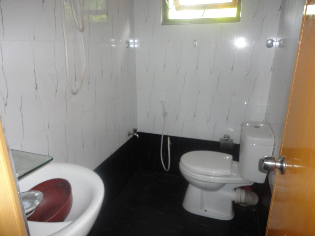Hotel Eranga Guest Nuwara Eliya Esterno foto