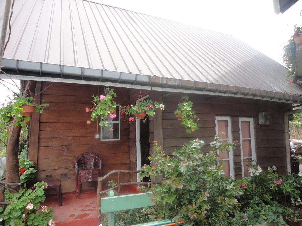 Hotel Eranga Guest Nuwara Eliya Esterno foto