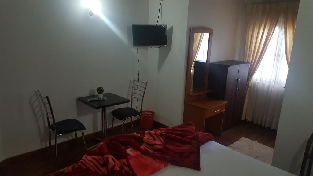 Hotel Eranga Guest Nuwara Eliya Esterno foto